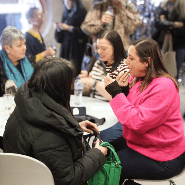 Makeup Club with Fizz, Product tips & Advice with Founder (min x 3 people) - CODE Beautiful